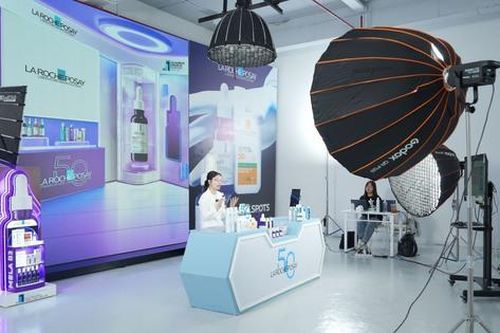Nhà máy Livestream - Xu hướng mới cho ngành làm đẹp