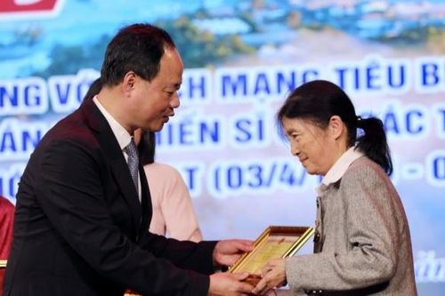 Đà Lạt tôn vinh gia đình có công với cách mạng tiêu biểu