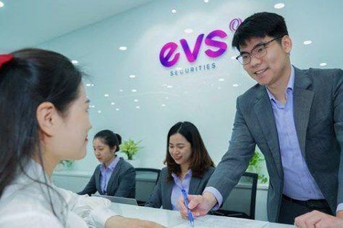 Loạt thành viên HĐQT của công ty chứng khoán cùng lúc xin từ nhiệm trước thềm ĐHĐCĐ 2025