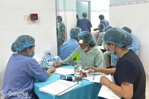 70 bệnh nhân được phẫu thuật mắt miễn phí