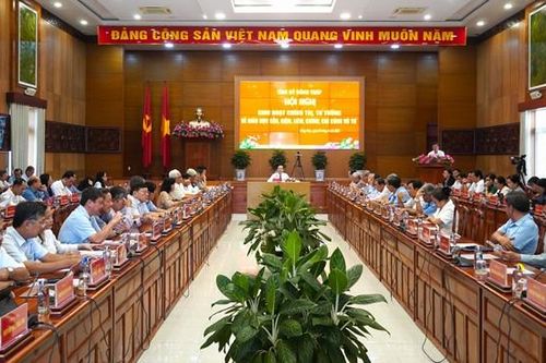 Hội nghị sinh hoạt chính trị, tư tưởng về giáo dục cần, kiệm, liêm, chính, chí công vô tư