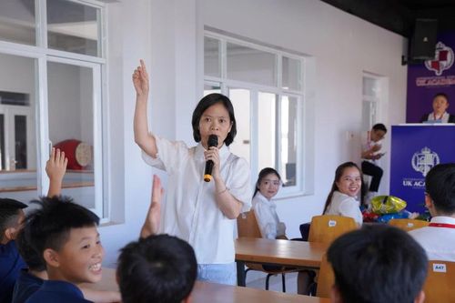 Bệnh viện Hùng Vương Gia Lai truyền thông giáo dục sức khỏe học đường cho học sinh