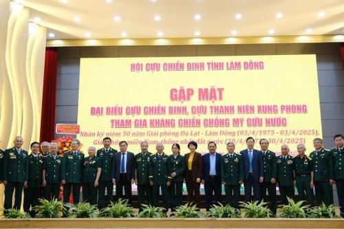 Gặp mặt cựu chiến binh, thanh niên xung phong tham gia kháng chiến cứu nước