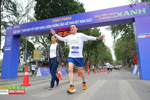 Hơn 7.000 vận động viên tham gia Giải chạy trực tuyến 'Toàn dân tiết kiệm năng lượng hưởng ứng Giờ Trái đất năm 2025'