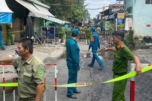 Người mẹ gặp nạn khi xông vào lửa để cứu con