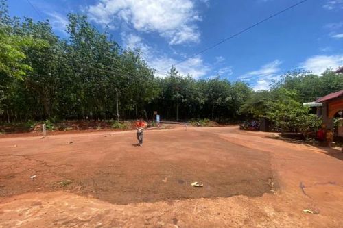 Mâu thuẫn trong đám tang, một người bị đâm chết