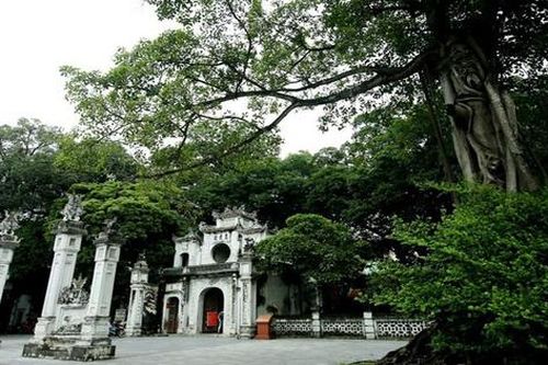 Tháng 8/2025, Hà Nội vận hành tour đêm 'Tiếng chuông Trấn Vũ' tại di tích đền Quán Thánh