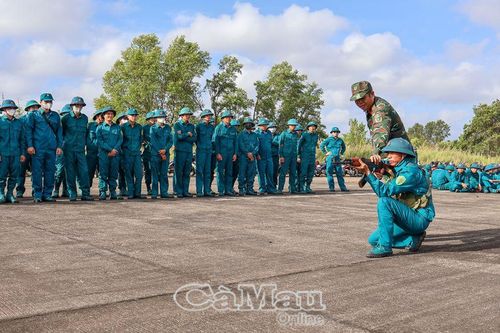 Tích cực nâng chất lực lượng dân quân cơ động
