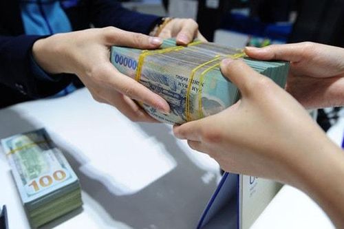 Tín dụng tiêu dùng: Lãi suất cao, nhiều người vẫn sẵn sàng vay