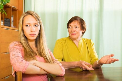 Mẹ chồng đay nghiến 'gái độc không con', nàng dâu tiết lộ sự thật ê chề