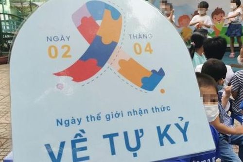 Nhận thức đúng, can thiệp kịp thời giúp trẻ tự kỷ sớm hòa nhập cộng đồng