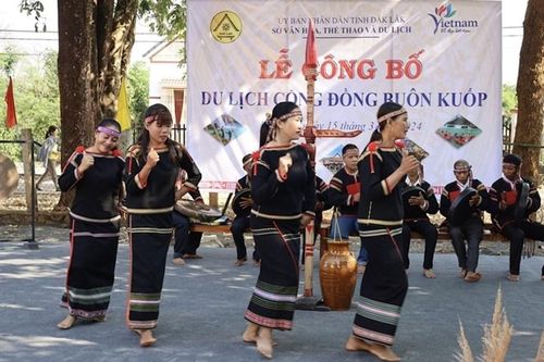 Đưa văn hóa truyền thống gần hơn với du khách