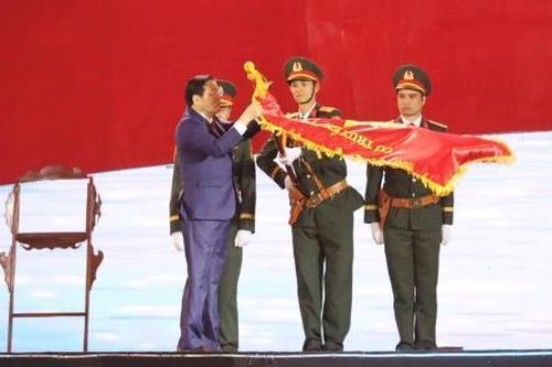 Phú Yên đón nhận Huân chương Lao động hạng Nhất