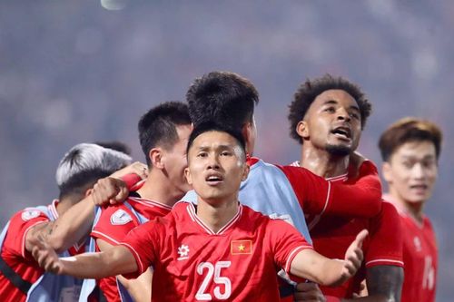 Thứ hạng tuyển Việt Nam tăng vọt trên bảng xếp hạng FIFA