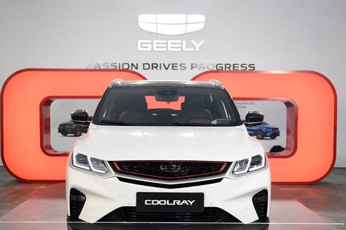 Geely Coolray ưu đãi giá cao nhất gần 38 triệu đồng
