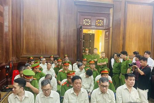 An Giang: Cựu Chủ tịch tỉnh 'lợi dụng chức vụ' bị tuyên 8 năm 6 tháng tù