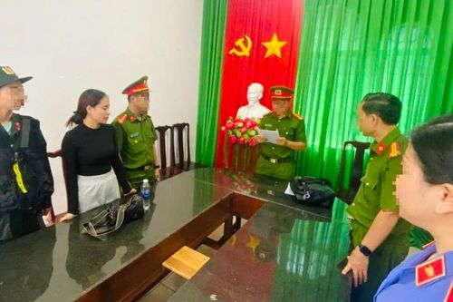 Bắt cựu cán bộ VP ĐKĐĐ huyện Lộc Ninh nhận hối lộ hơn 400 triệu