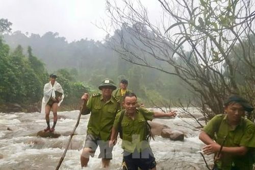 Hơn 30 năm đi tìm dấu chân loài thú bí ẩn