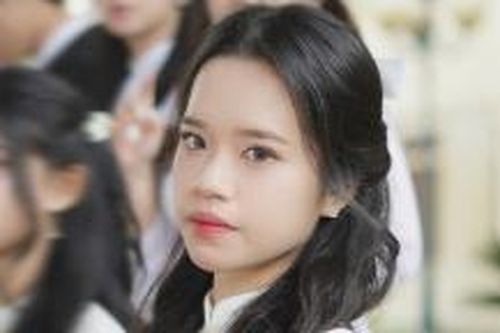 Nữ sinh trường chuyên chia sẻ bí kíp thi SAT đạt điểm tuyệt đối 1600, IELTS 8.0