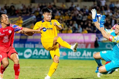 Những con số thống kê trận Sông Lam Nghệ An gặp Câu lạc bộ Thành phố Hồ Chí Minh