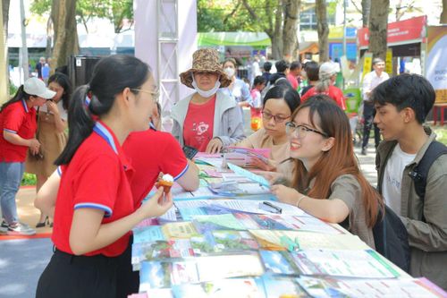 Du lịch lễ 30/4 và 1/5: Lượng khách và giá tour du lịch đều tăng trên 10%