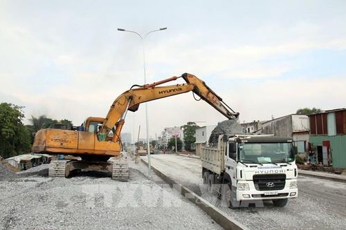 Nâng cấp Quốc lộ 50: Phải giải quyết mặt bằng để kịp thông xe cuối 2025