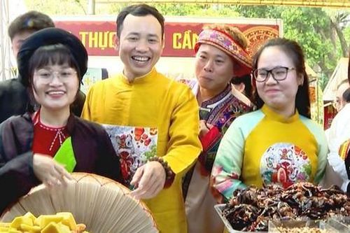 TPHCM: Du khách hào hứng trải nghiệm Lễ hội 'Hương sắc 3 miền'