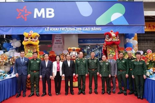 Khai trương MB Cao Bằng, mở ra cơ hội tài chính cho người dân và doanh nghiệp địa phương