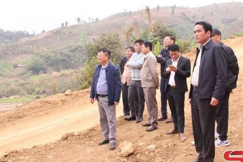 Phấn đấu 19/5 thông xe kỹ thuật tuyến đường nối Quốc lộ 37 với 279D