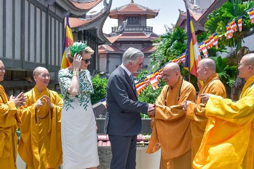 Nhà vua Vương quốc Bỉ Philippe cùng Hoàng hậu Mathilde thăm chùa Vĩnh Nghiêm (TP.HCM)