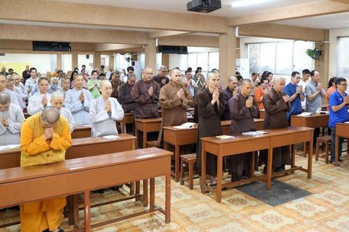Học viện Phật giáo VN tại TP.HCM khai giảng Lớp Cổ ngữ Tây Tạng khóa đầu tiên