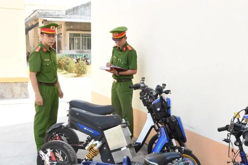 Công an tỉnh Tiền Giang cảnh báo tình trạng học sinh 'độ' xe đạp điện