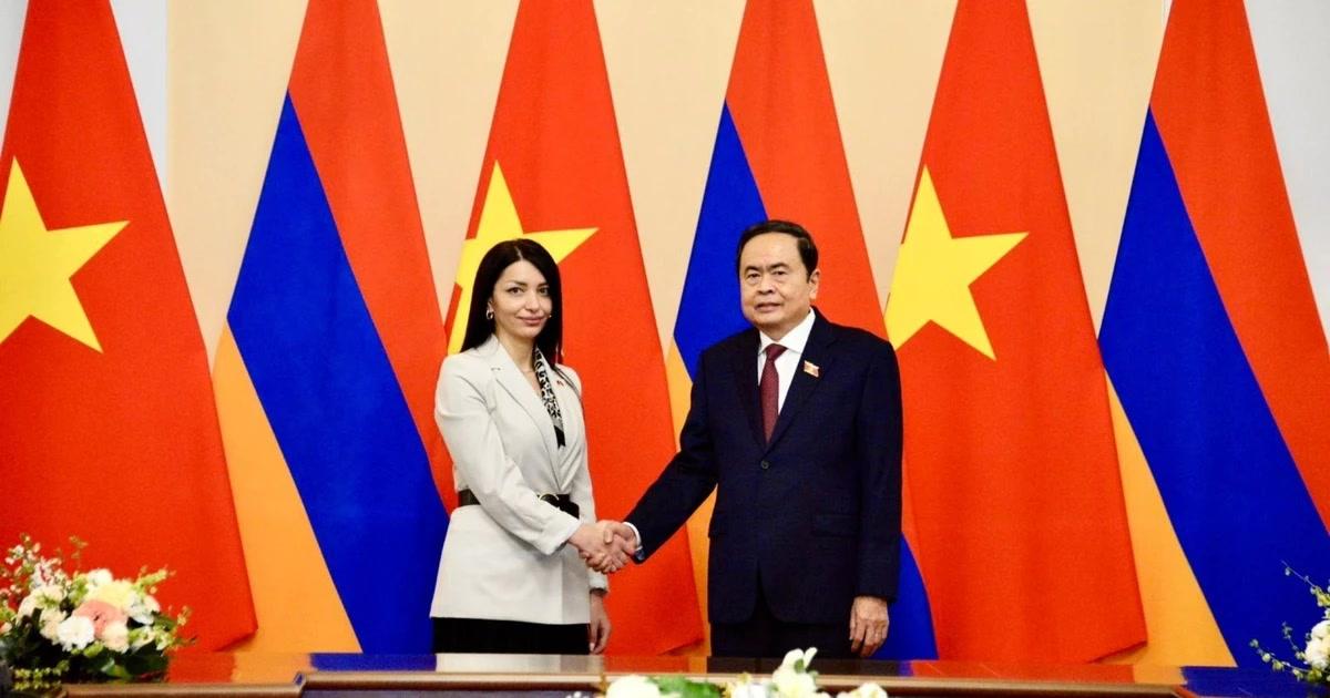 Chủ tịch Quốc hội Trần Thanh Mẫn tiếp Chủ tịch Nhóm nghị sỹ hữu nghị Armenia - Việt Nam