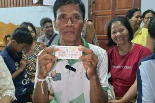 Bé 1 tuổi chọn vé số giúp ông trúng ngay 4,5 tỷ đồng