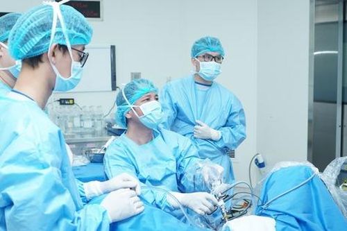 Phẫu thuật u phì đại tiền liệt tuyến bằng liệu pháp vi nhiệt tạo hơi nước