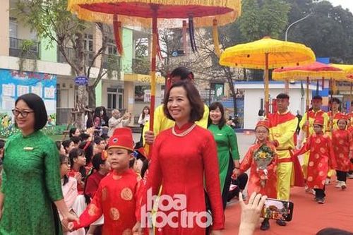 Tiểu học Phương Mai: Lễ 'rước Trạng' siêu xịn, tween biểu diễn 'Bắc Bling'