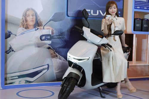 Cuv e: không bán tại Việt Nam, Honda cho thuê giá hơn 1,5 triệu/tháng