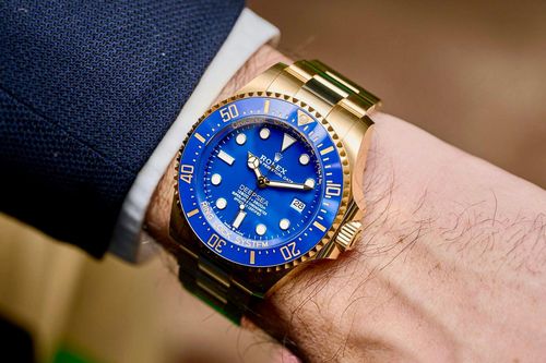 Rolex càng đắt hơn sau đòn thuế mới của ông Trump