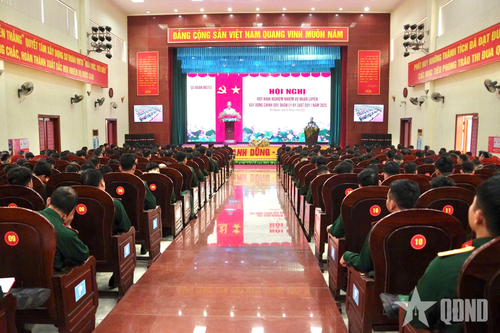 Sư đoàn 312 đẩy mạnh huấn luyện, quản lý kỷ luật
