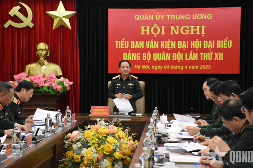 Thượng tướng Trịnh Văn Quyết chủ trì Hội nghị Tiểu ban văn kiện Đại hội đại biểu Đảng bộ Quân đội lần thứ XII
