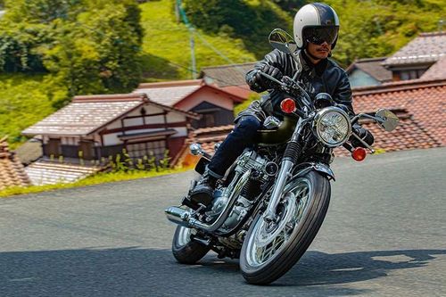 Kawasaki W800 2025 trình làng - 'xế nổ' hoài cổ từ 219 triệu đồng