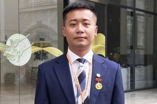 Cho thôi Ủy viên Ủy ban T.Ư MTTQ Việt Nam với Quang Linh