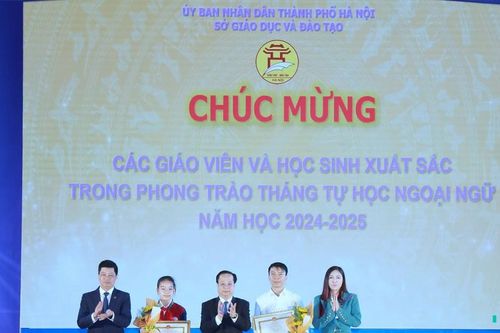 Lan tỏa tinh thần tự học ngoại ngữ trong giáo viên, học sinh Thủ đô