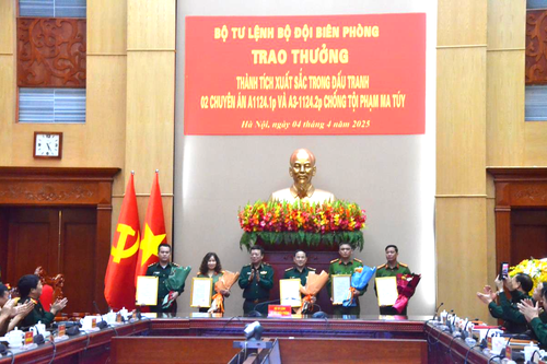 Trao thưởng cho lực lượng đấu tranh thắng lợi Chuyên án A1124.1p và A3-1124.2p
