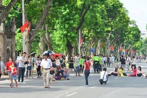 Hà Nội điều chỉnh thời gian hoạt động phố đi bộ hồ Gươm