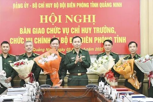 Đại tá Nguyễn Quang Hòa nhận nhiệm vụ Chỉ huy trưởng BĐBP Quảng Ninh.