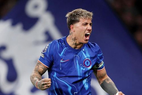 Đả bại Tottenham, Chelsea vượt Man City trên BXH