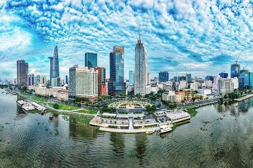 Ai là Bí thư đầu tiên của TPHCM?