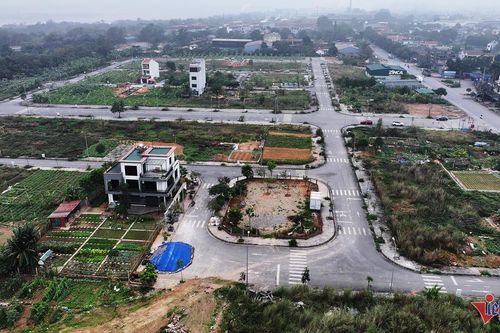 Sáp nhập tỉnh không chỉ làm giá đất tăng, một số nơi còn bị giảm