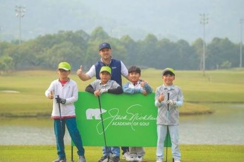Giám đốc Đào tạo HV Golf Jack Nicklaus: 'Tôi mong được thấy nhiều golfer trẻ Việt Nam thi đấu trên đấu trường quốc tế!'
